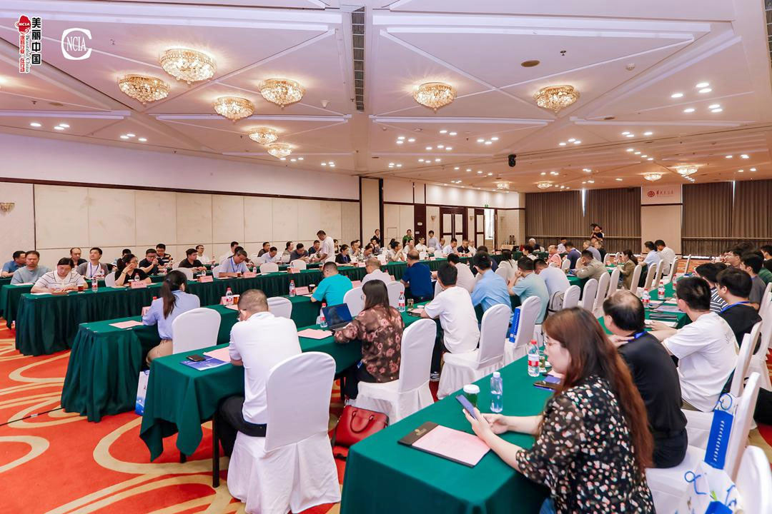 2024中国涂料行业产学研用及成果转化对接交流会成功召开