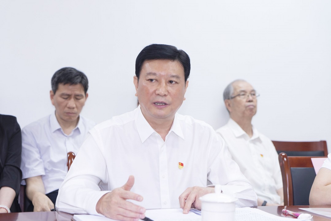 best365中国官方网站会长、党支部书记 刘普军