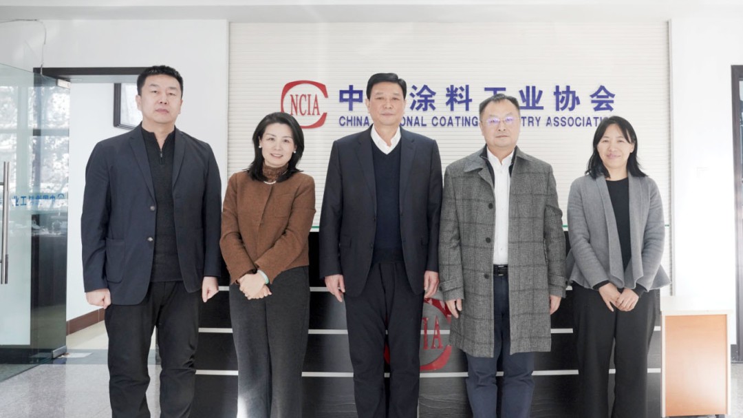 1月15日,北新建材党委书记兼总经理管理一行到访best365中国官方网站,best365中国官方网站会长刘普军会见来访一行