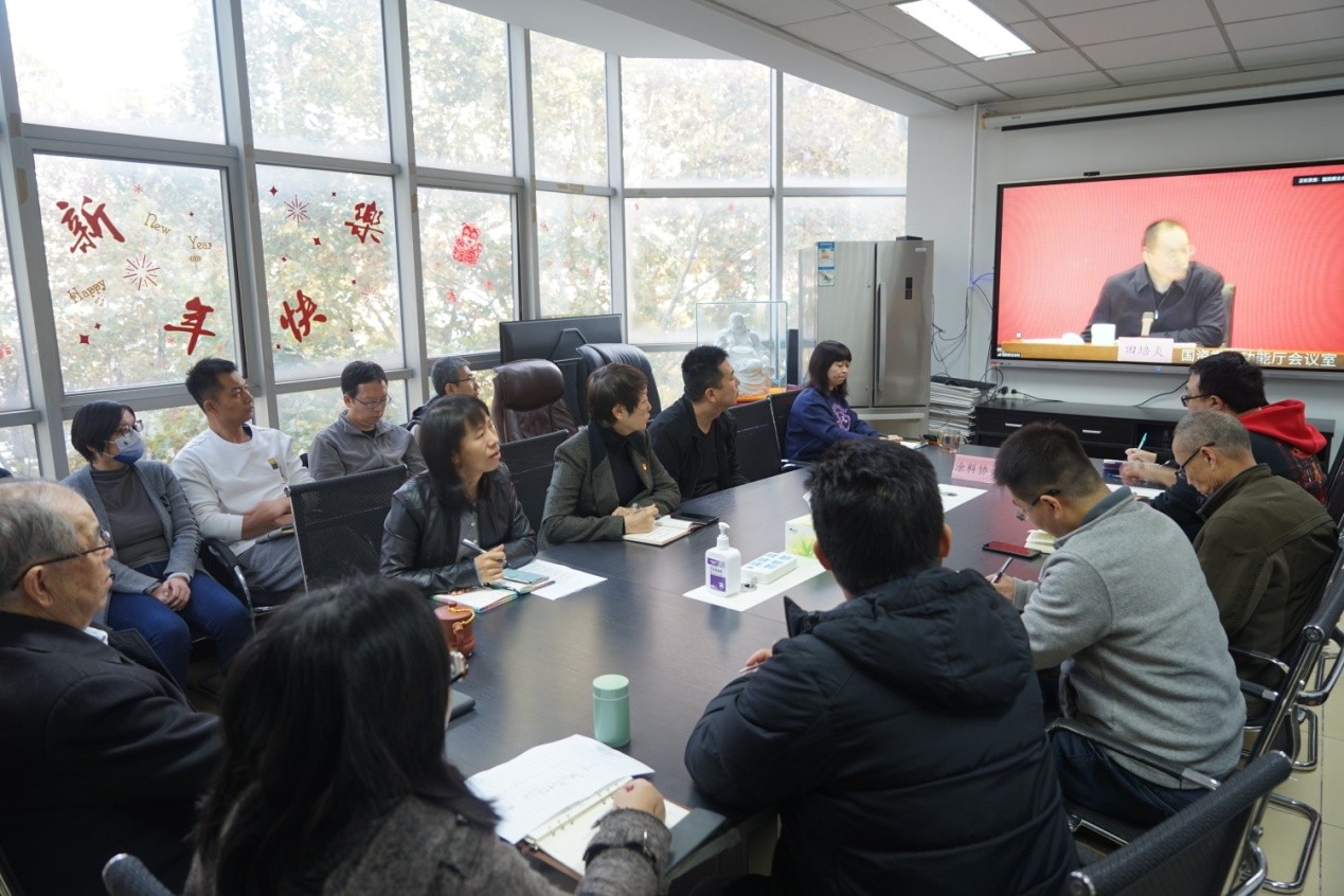 image001.jpg image001.jpg